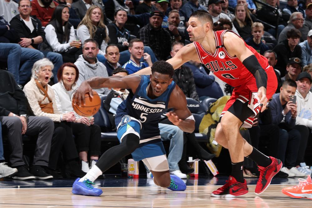 的比赛中磨 的比赛中磨