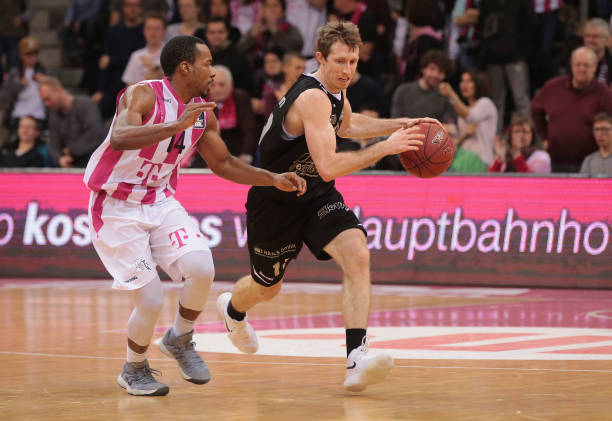 往依赖队友 往依赖队友