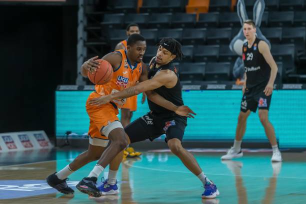 都是无数汗 都是无数汗