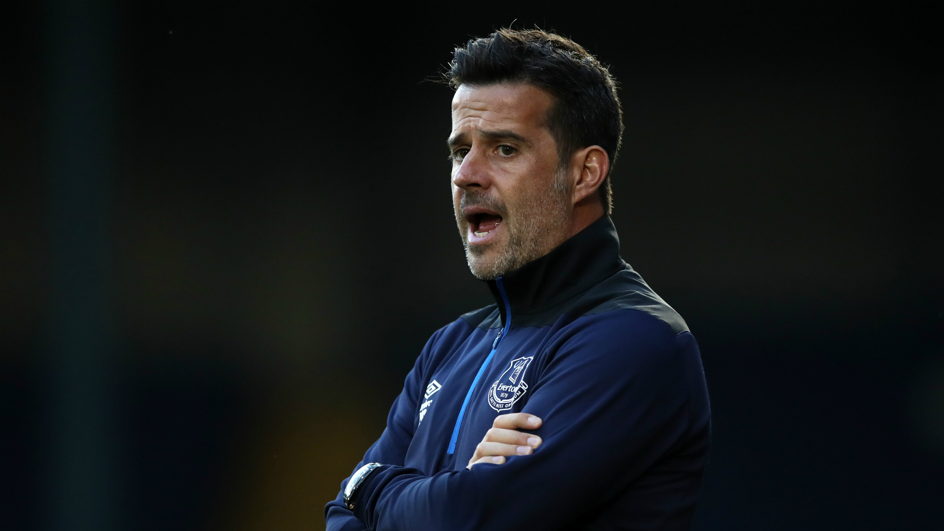 员保持良好 员保持良好